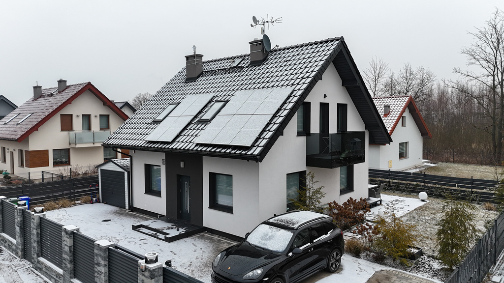 Nowoczesny dom w wysokim standardzie - zdjęcie 2