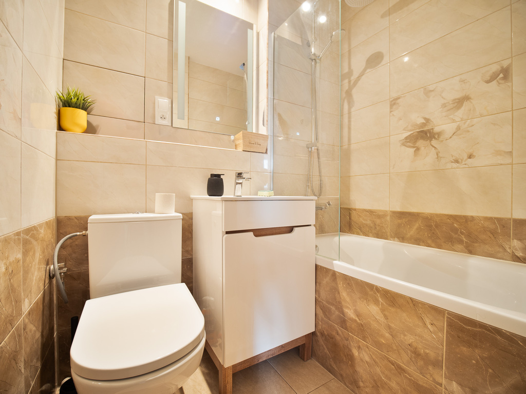 Ul. Oficerska – 3 Pokoje do zamieszkania - zdjęcie 8